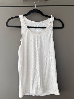 Calvin Klein White Ribbed Tank Top – Size Small